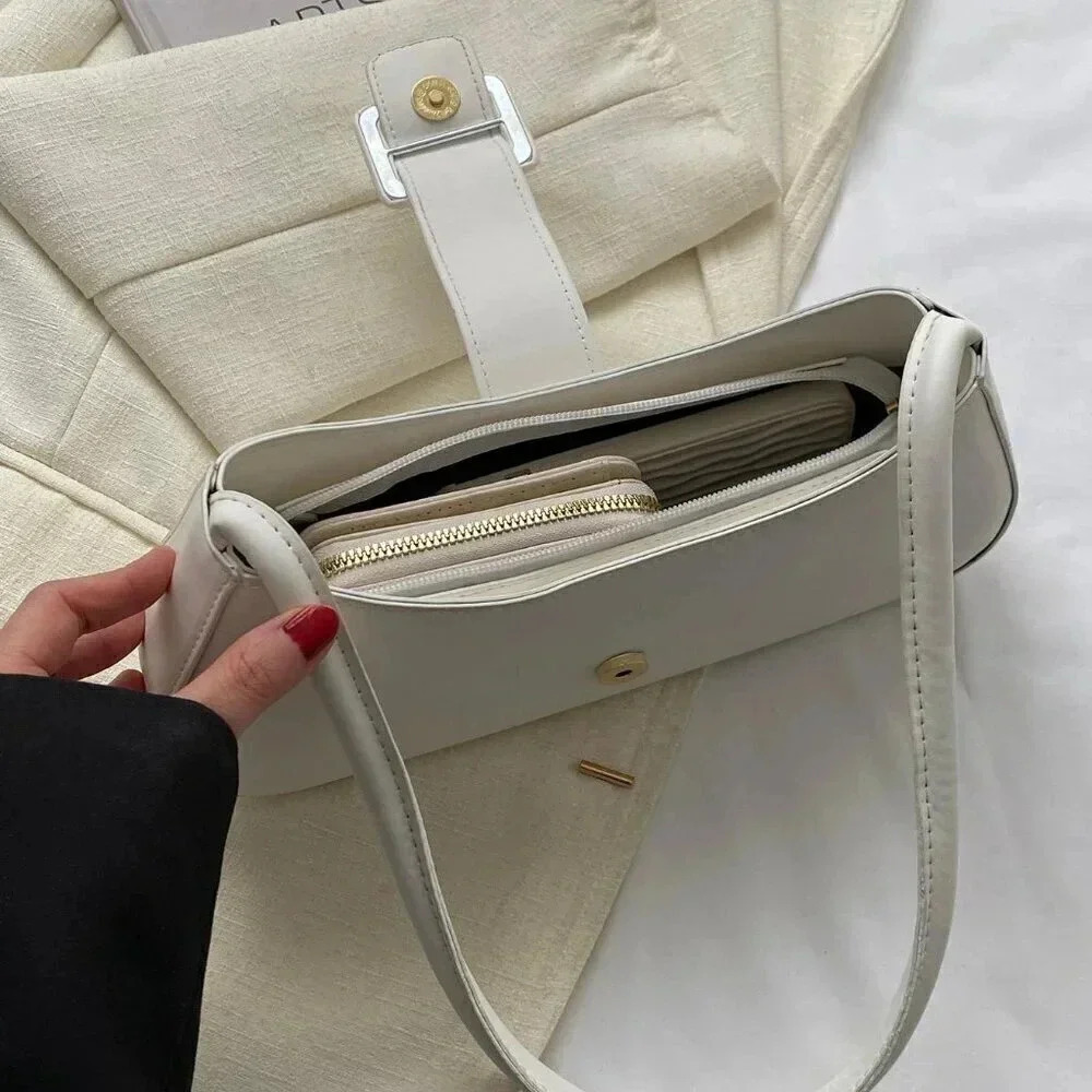 White Casual Women's Belt Buckle Handbag Summer Shoulder Bag - Picture 4 of 5